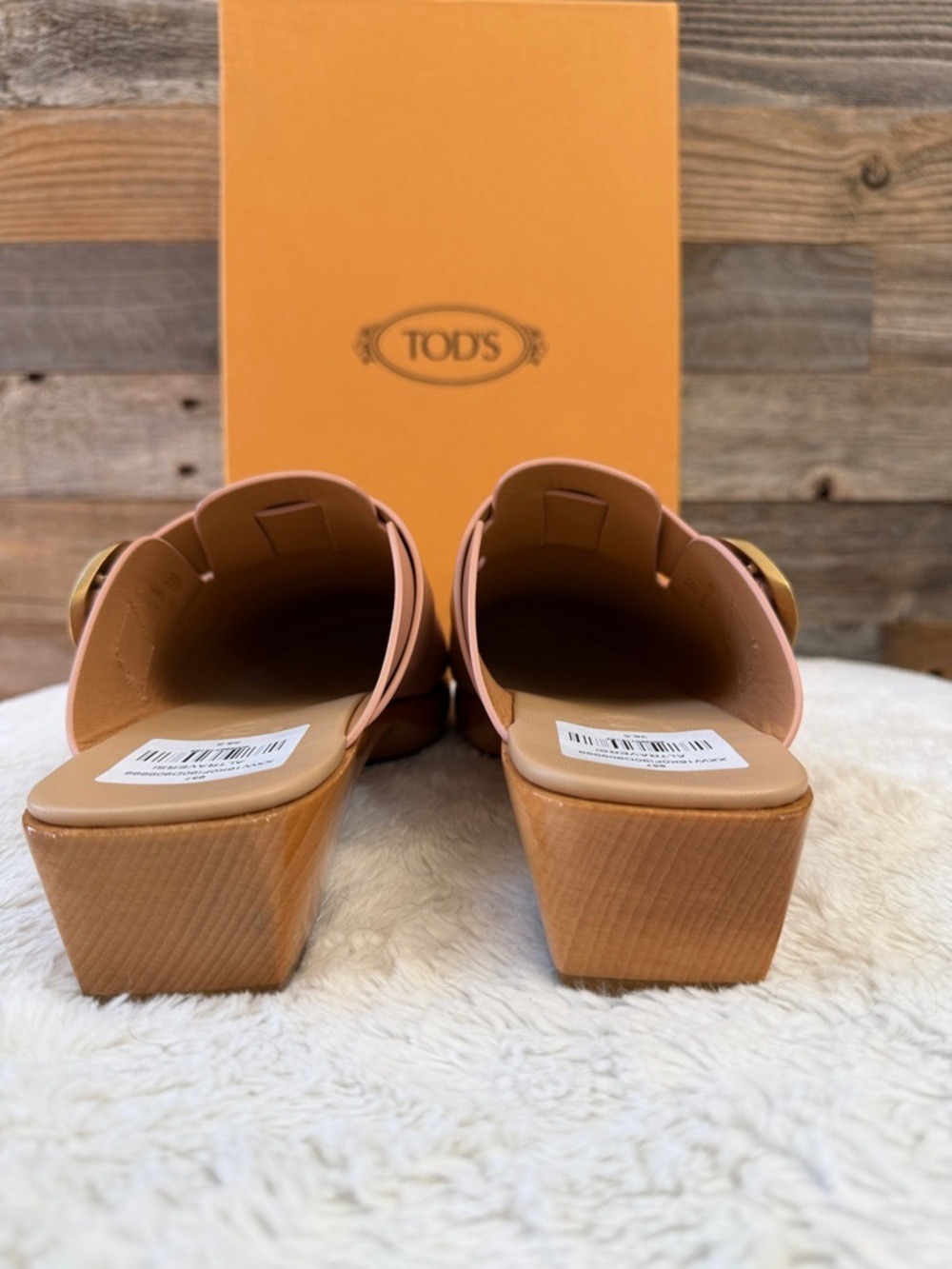 Tod's Blush Leather Buckle Clog Mules New In Box with Dust-bag Size 38.5 / 7.5 - Picture 4 of 12